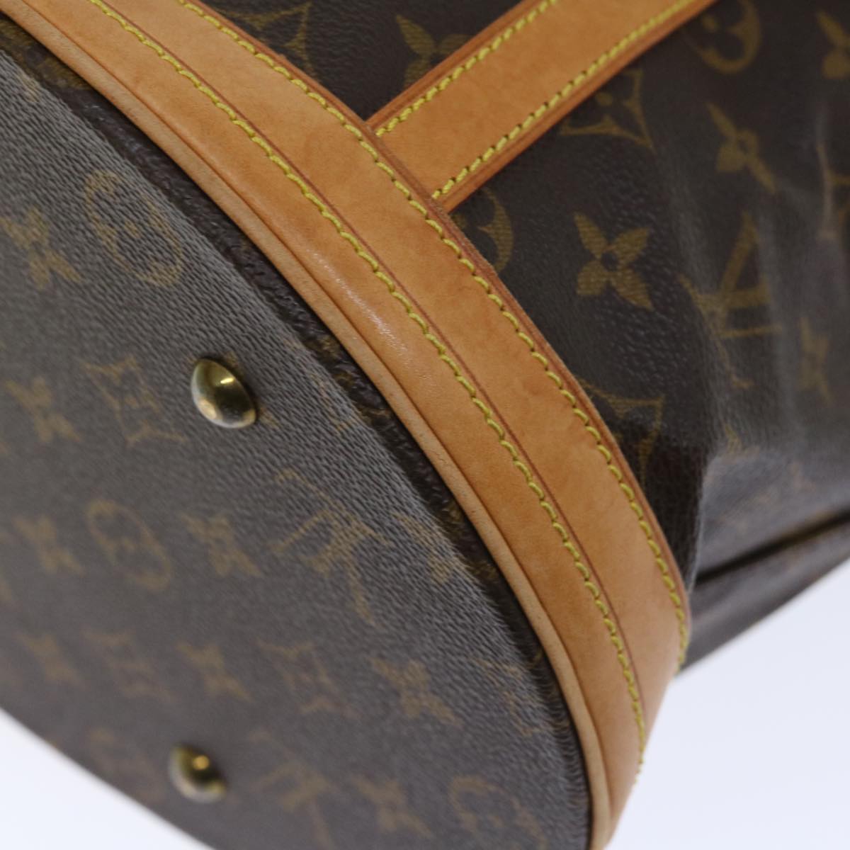 LOUIS VUITTON Monogram Bucket GM Shoulder Bag M42236 LV Auth 71398