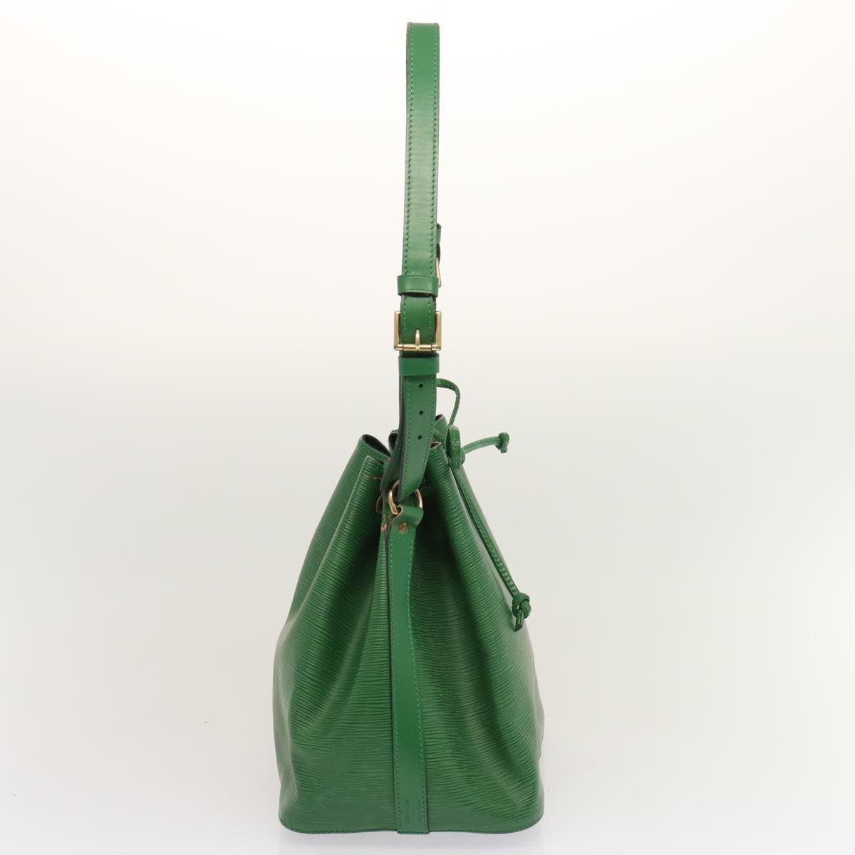 LOUIS VUITTON Epi Petit Noe Shoulder Bag Green M44104 LV Auth 71400