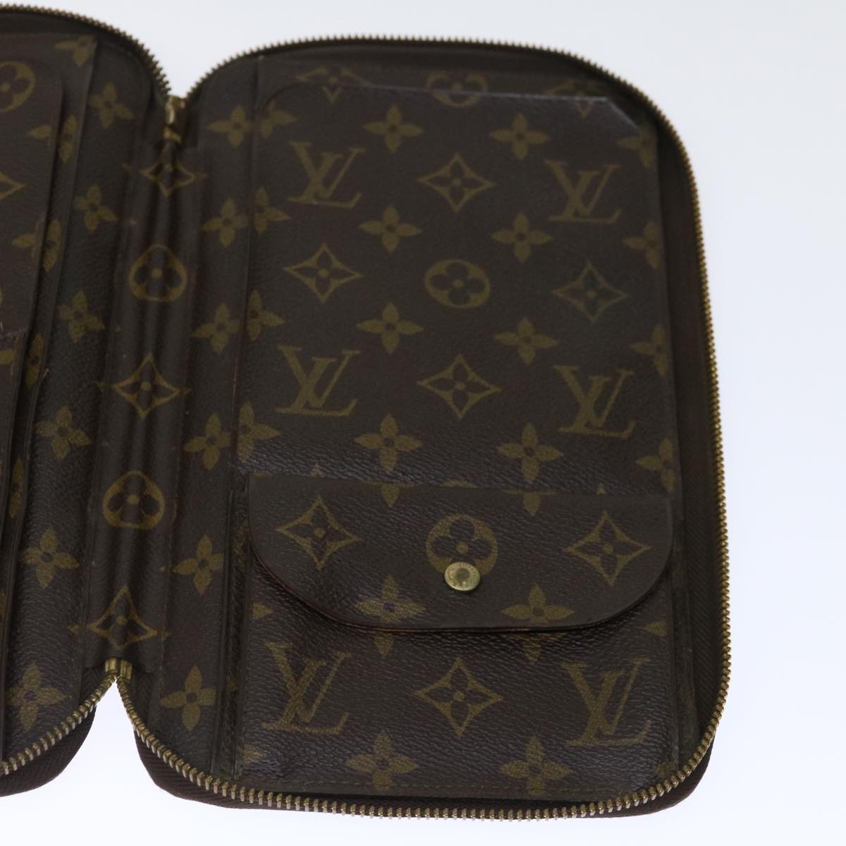 LOUIS VUITTON Monogram Poche Escapade Travel Case M60113 LV Auth 71407