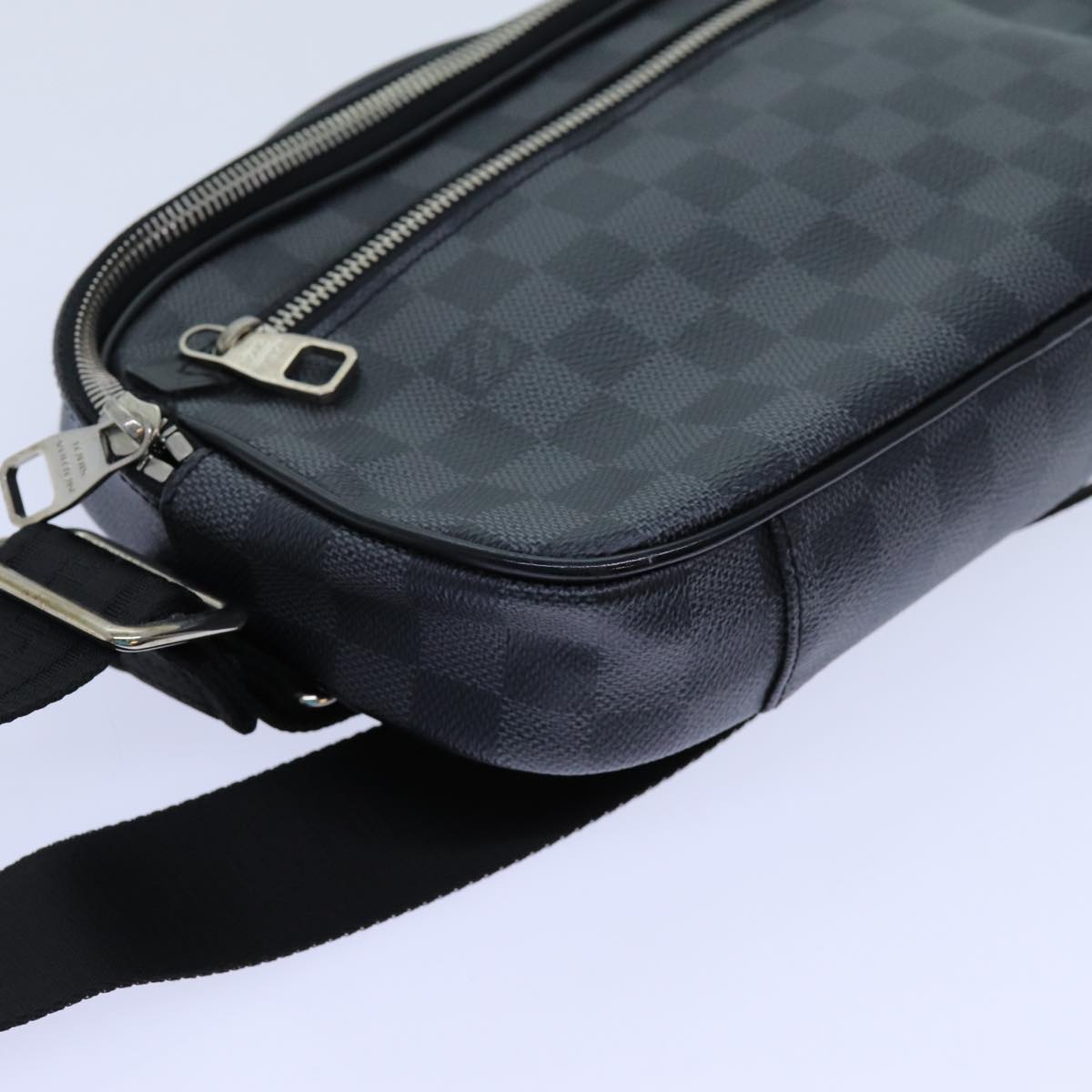 LOUIS VUITTON Damier Graphite Ambreil Shoulder Bag N41289 LV Auth 71423