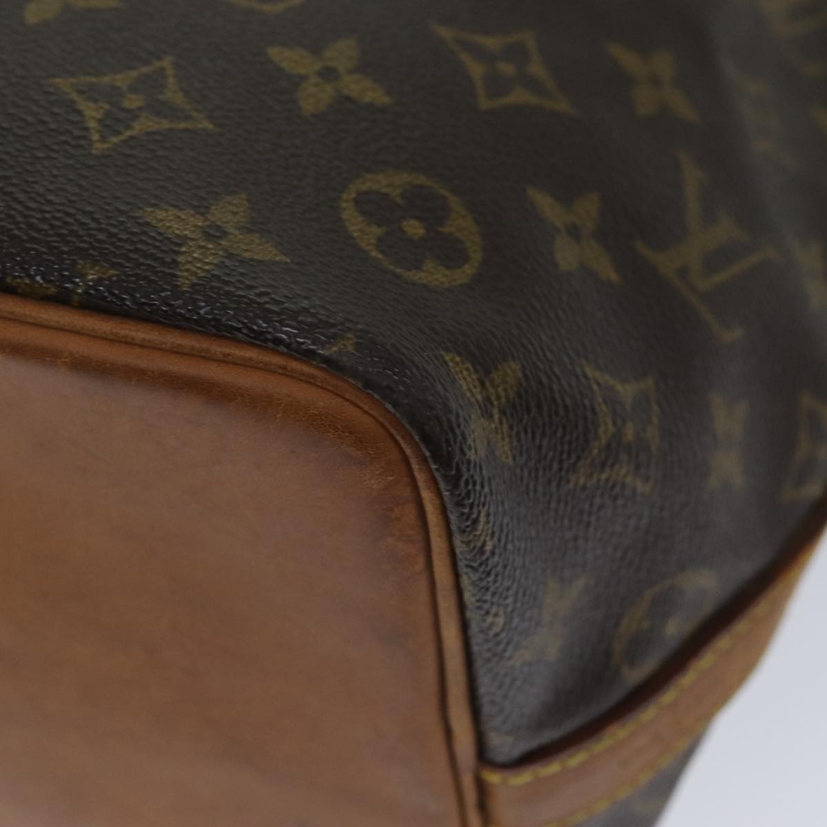 LOUIS VUITTON Monogram Petit Noe Shoulder Bag M42226 LV Auth 71474