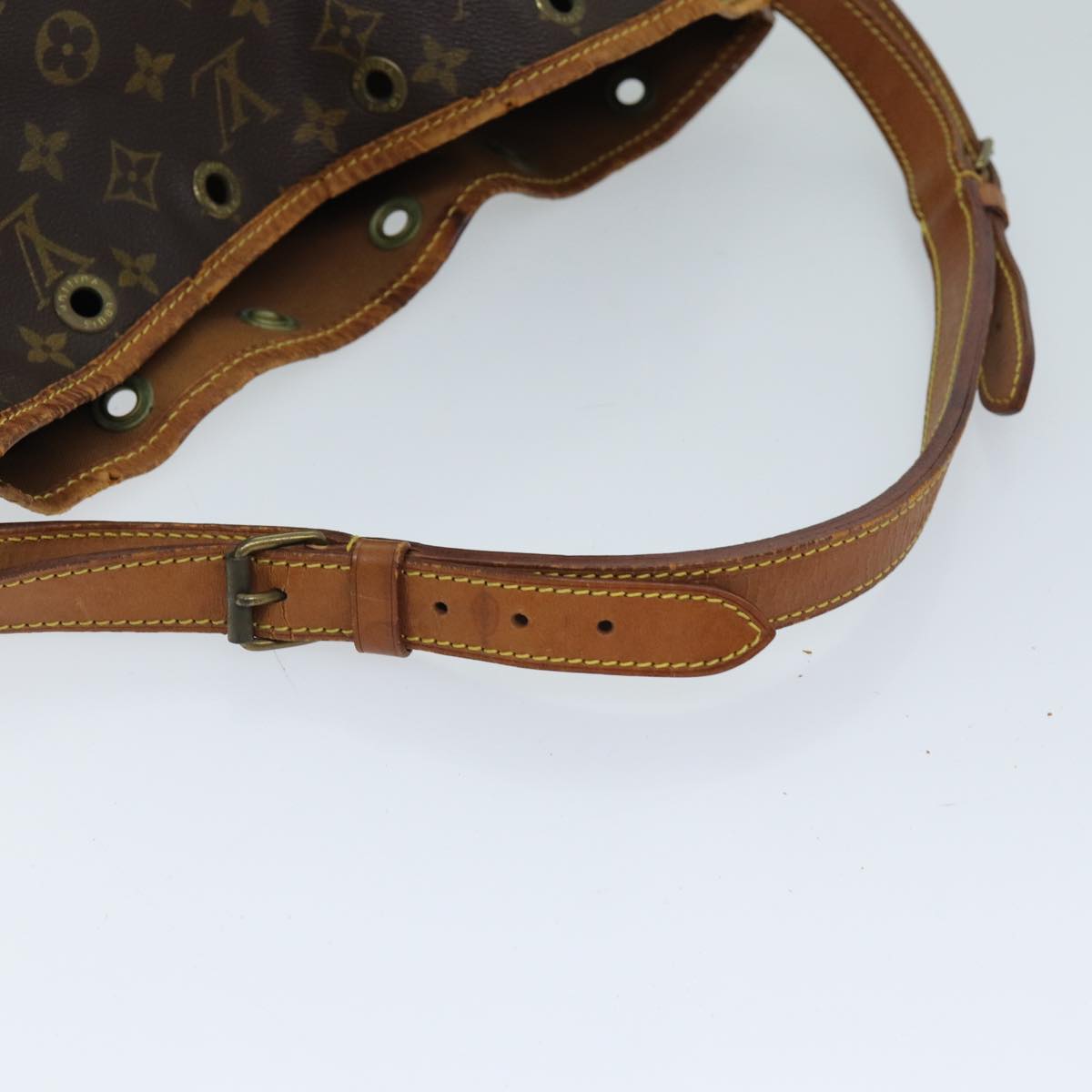 LOUIS VUITTON Monogram Petit Noe Shoulder Bag M42226 LV Auth 71474