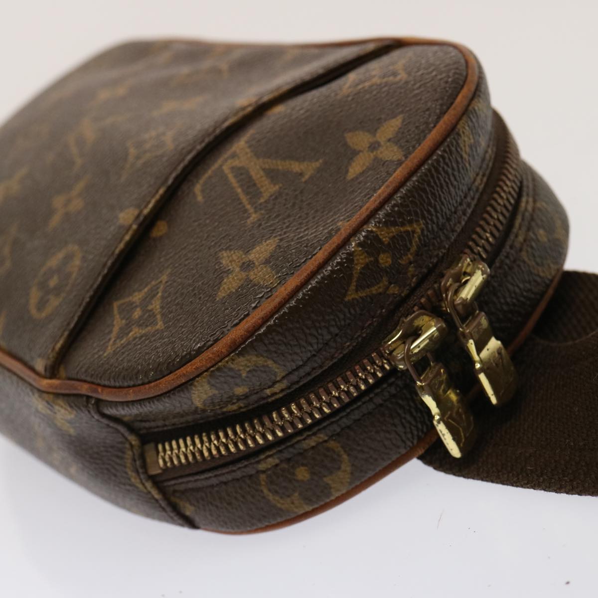 LOUIS VUITTON Monogram Pochette Gange Shoulder Bag M51870 LV Auth 71636