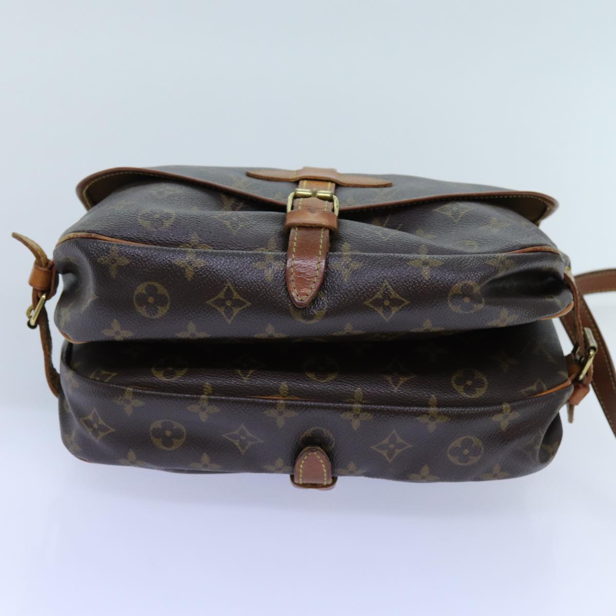 LOUIS VUITTON Monogram Saumur 30 Shoulder Bag M42256 LV Auth 71707