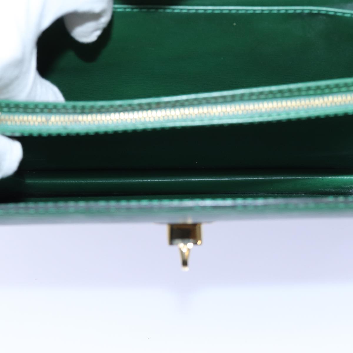 LOUIS VUITTON Epi Capuchin Shoulder Bag Green M52344 LV Auth 71713