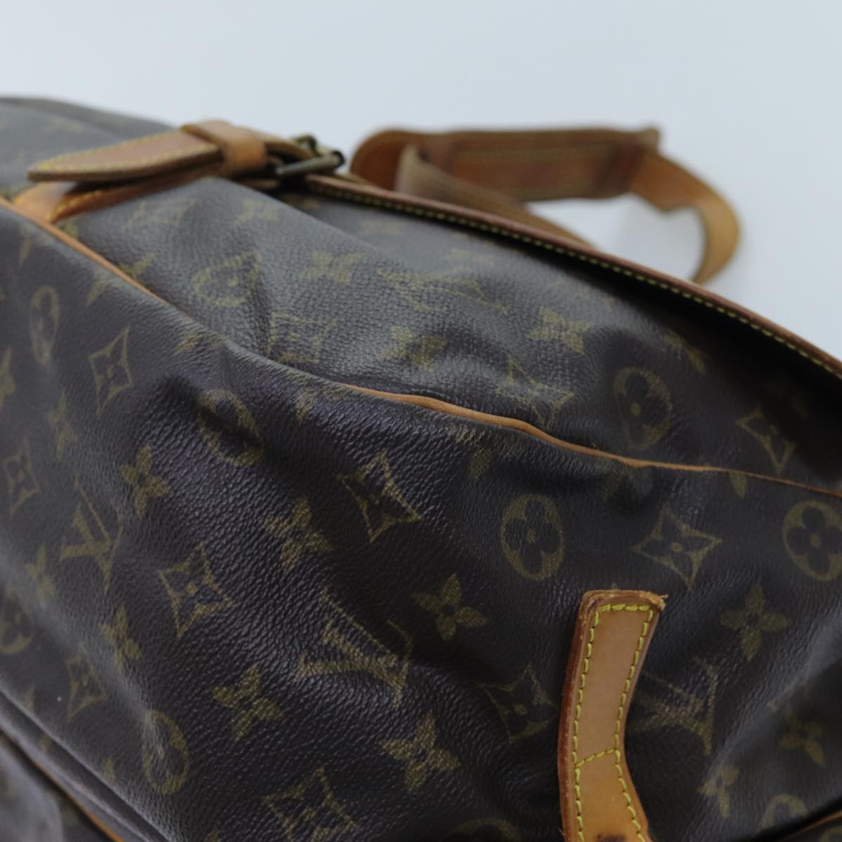 LOUIS VUITTON Monogram Saumur 35 Shoulder Bag M42254 LV Auth 71717