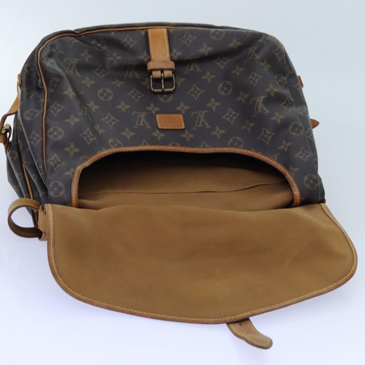 LOUIS VUITTON Monogram Saumur 35 Shoulder Bag M42254 LV Auth 71717