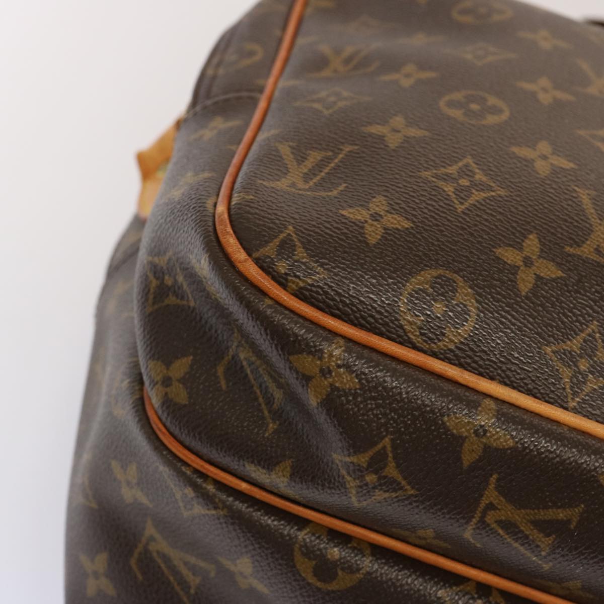 LOUIS VUITTON Monogram Reporter GM Shoulder Bag M45252 LV Auth 71719