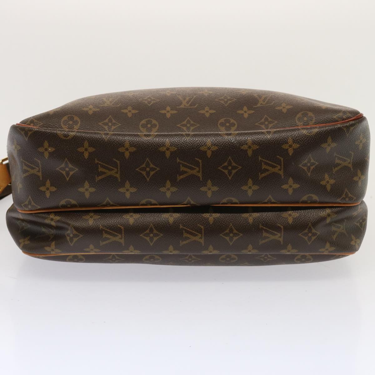 LOUIS VUITTON Monogram Reporter GM Shoulder Bag M45252 LV Auth 71719