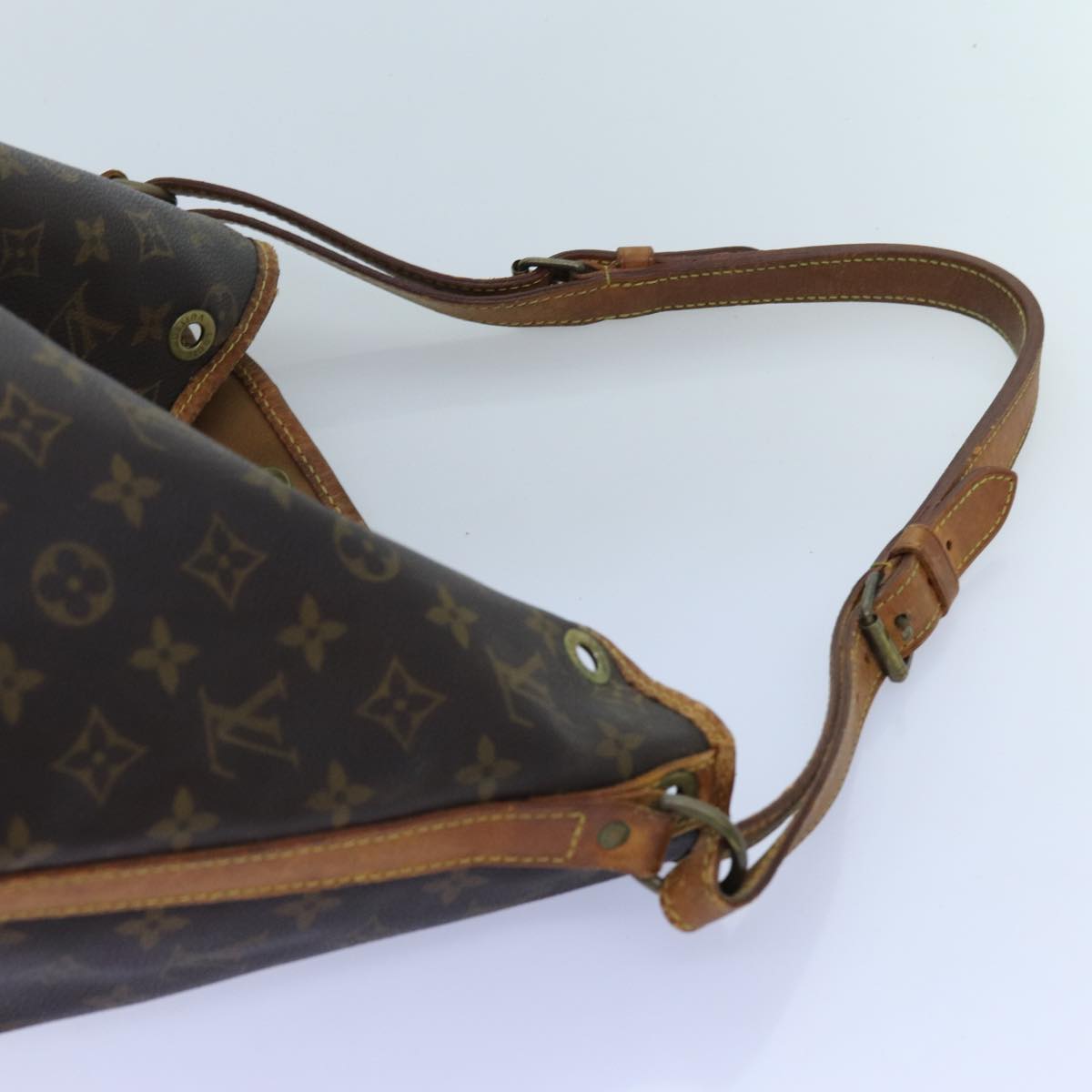 LOUIS VUITTON Monogram Noe Shoulder Bag M42224 LV Auth 71735