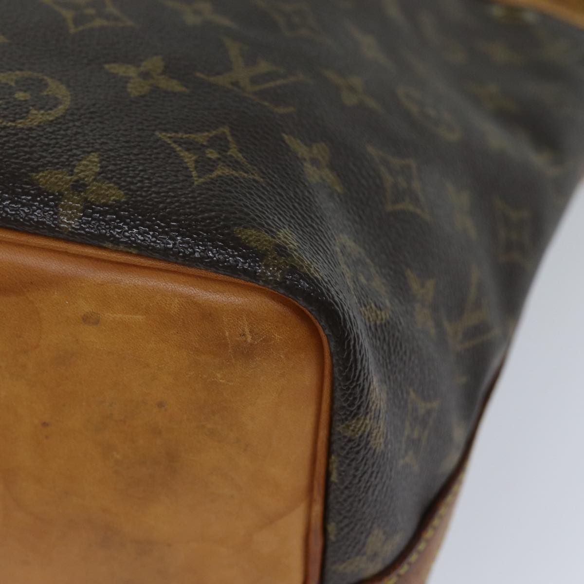 LOUIS VUITTON Monogram Petit Noe Shoulder Bag M42226 LV Auth 71736