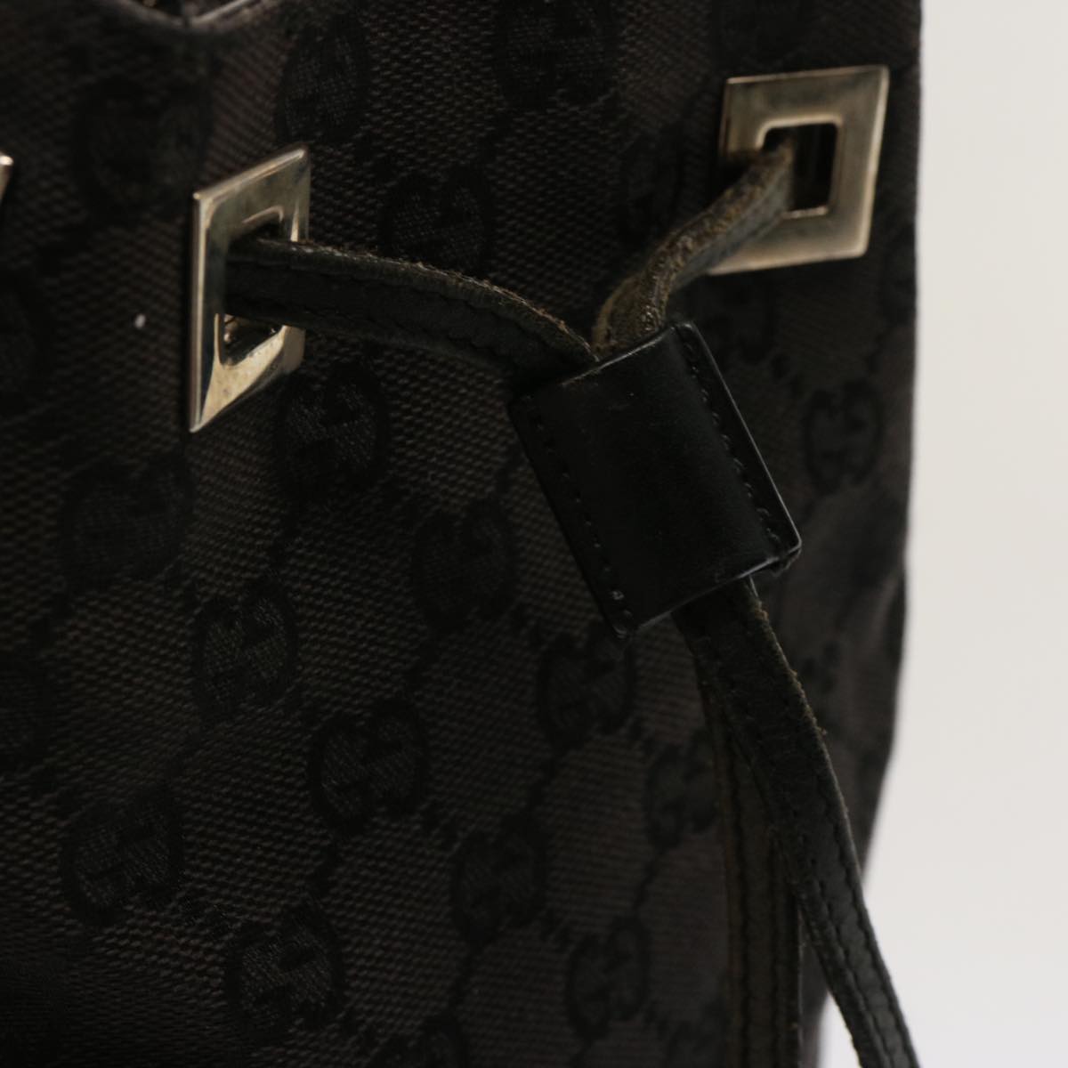 GUCCI GG Canvas Shoulder Bag Black 001 3812 Auth 71811