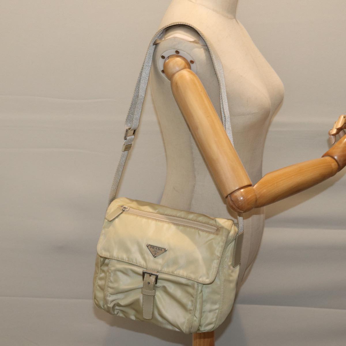 PRADA Shoulder Bag Nylon Beige Auth 71909