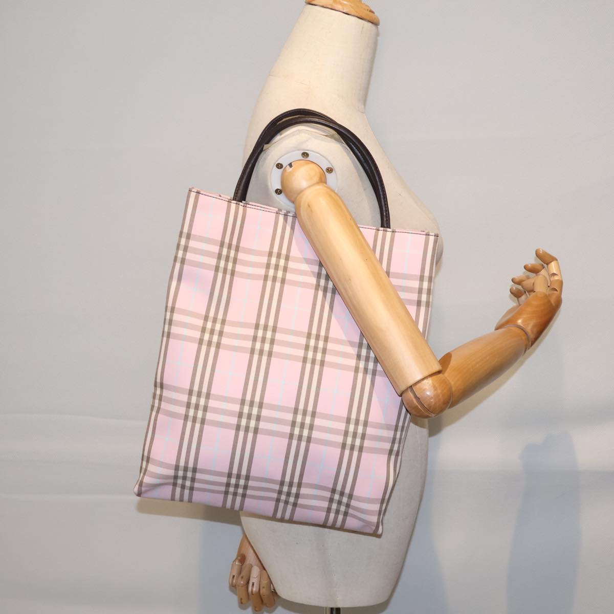 BURBERRY Nova Check Hand Bag Canvas Pink Auth 72132