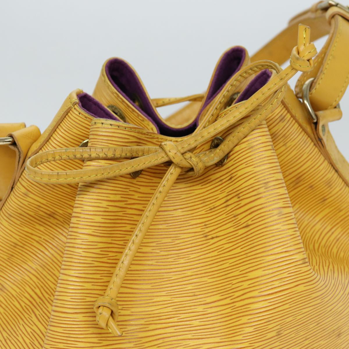 LOUIS VUITTON Epi Noe Shoulder Bag Tassili Yellow M44009 LV Auth 72192