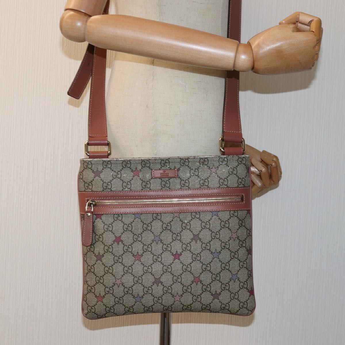 GUCCI GG Supreme Shoulder Bag PVC Beige 295257 Auth 72293