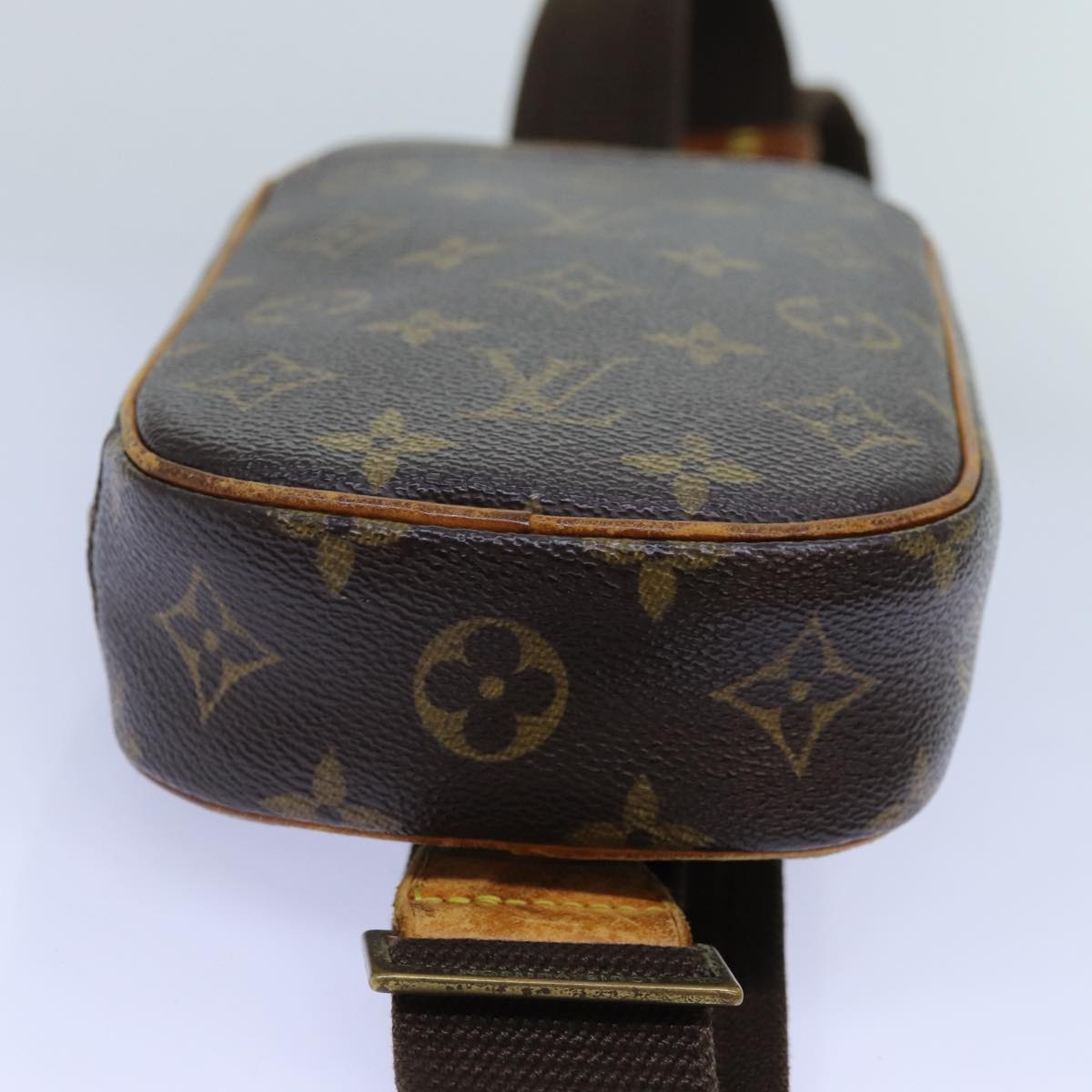 LOUIS VUITTON Monogram Pochette Gange Shoulder Bag M51870 LV Auth 72329