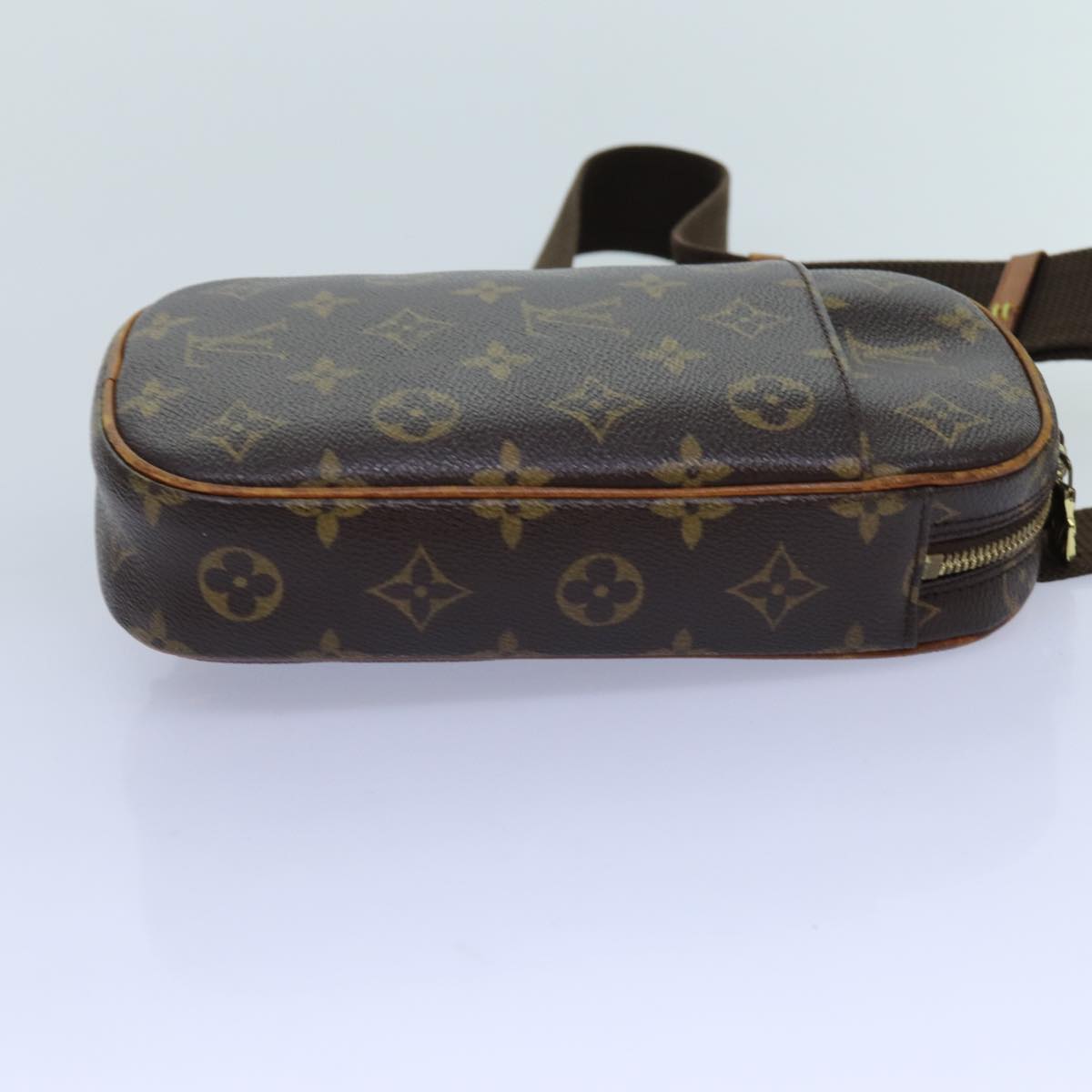 LOUIS VUITTON Monogram Pochette Gange Shoulder Bag M51870 LV Auth 72329