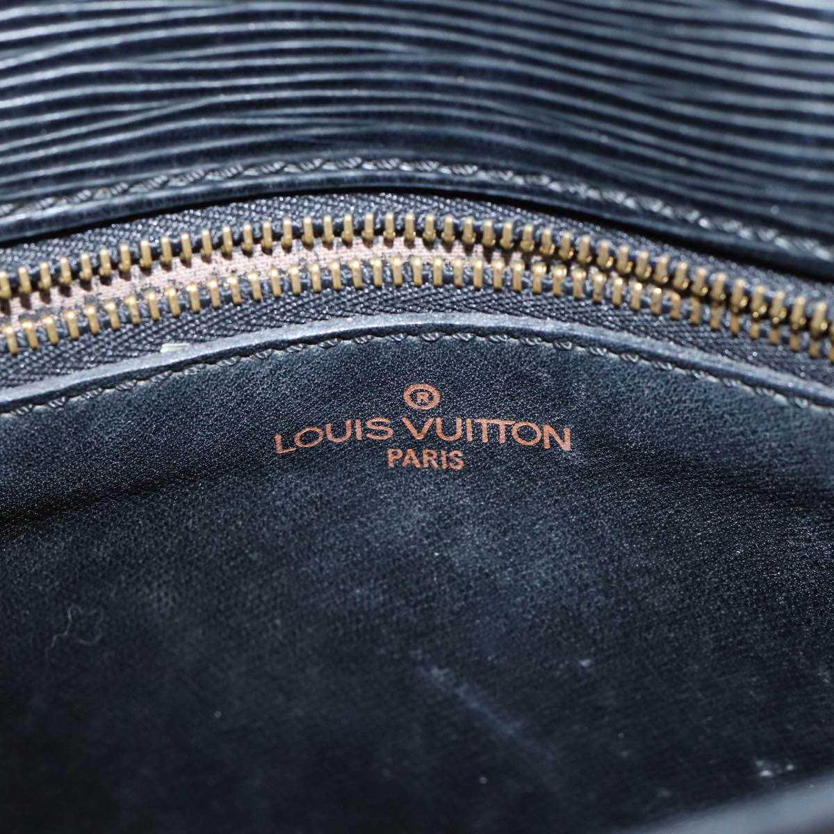 LOUIS VUITTON Epi Saint Cloud GM Shoulder Bag Black M52192 LV Auth 72334