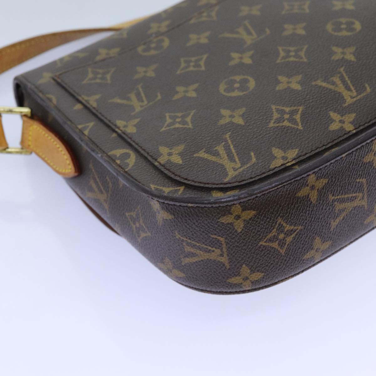 LOUIS VUITTON Monogram Saint Cloud GM Shoulder Bag M51242 LV Auth 72341