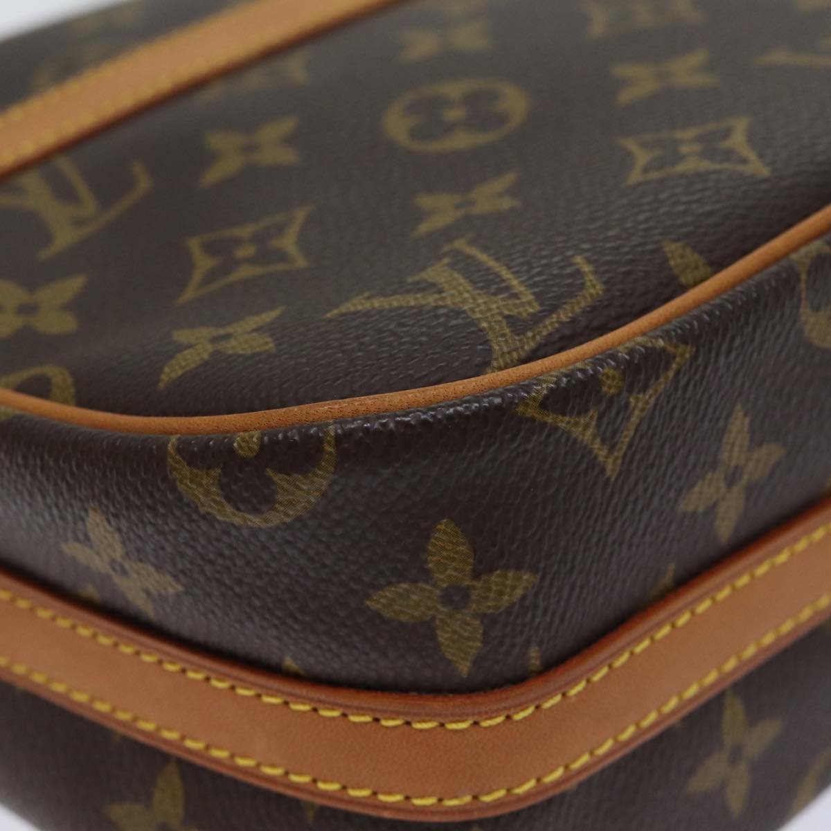 LOUIS VUITTON Monogram Senlis Shoulder Bag M51222 LV Auth 72343