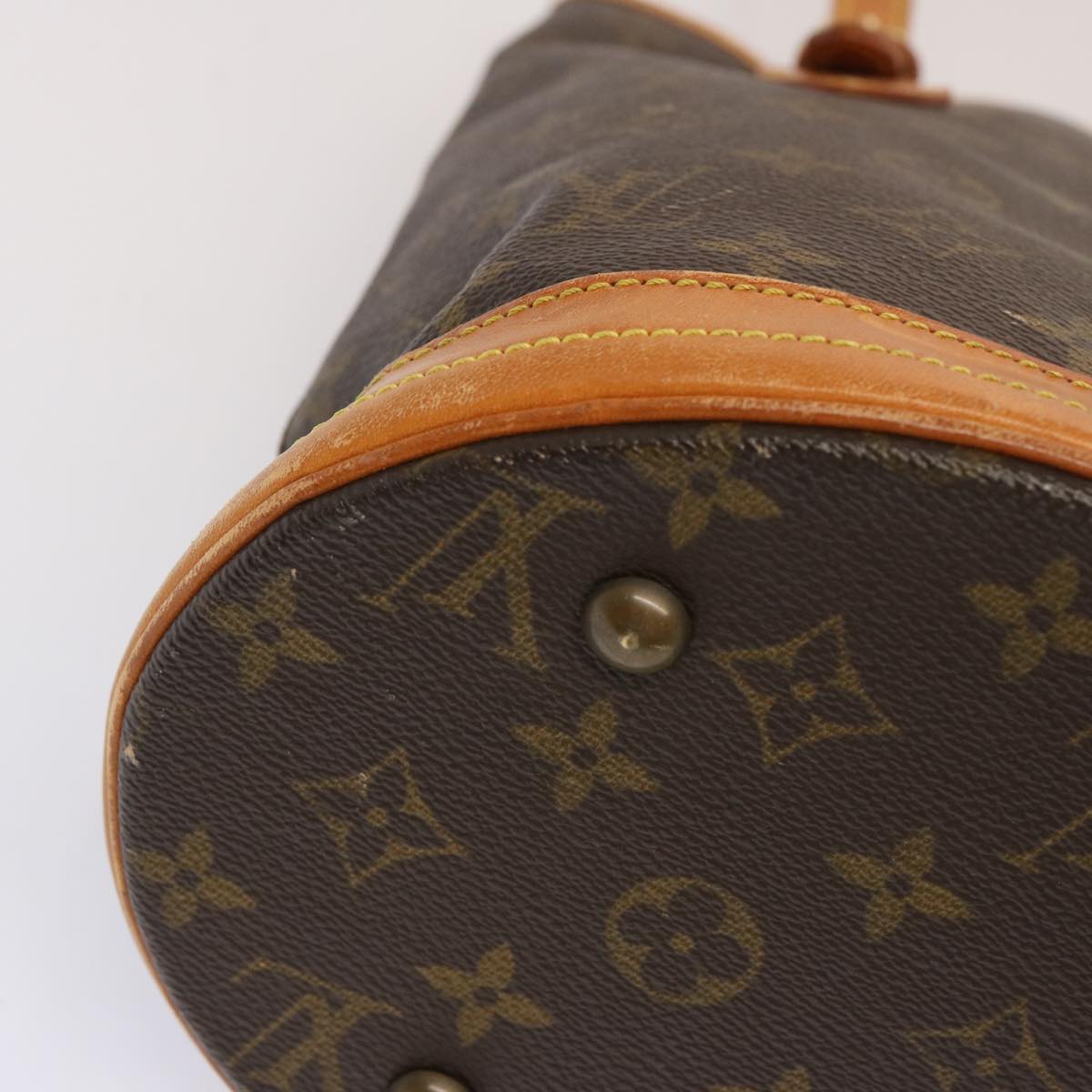 LOUIS VUITTON Monogram Bucket PM Shoulder Bag M42238 LV Auth 72358