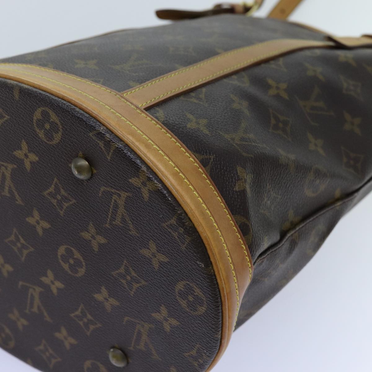 LOUIS VUITTON Monogram Bucket GM Shoulder Bag M42236 LV Auth 72363