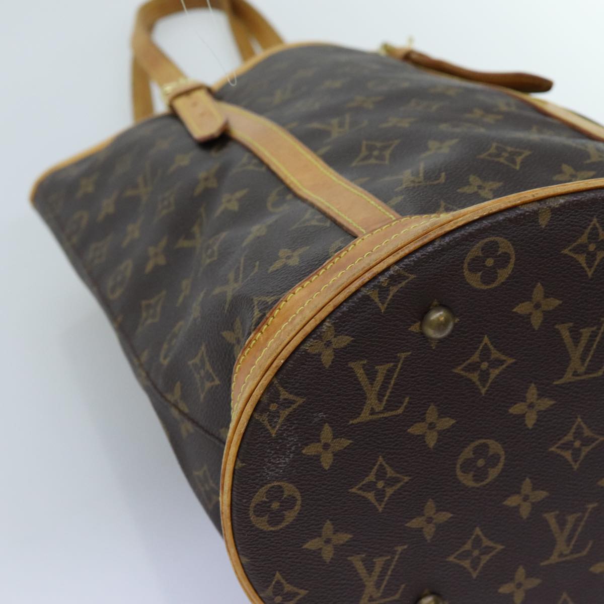 LOUIS VUITTON Monogram Bucket GM Shoulder Bag M42236 LV Auth 72364