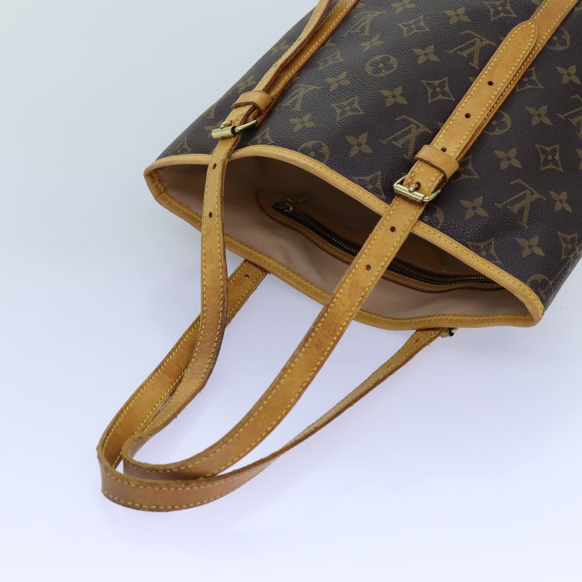 LOUIS VUITTON Monogram Bucket GM Shoulder Bag M42236 LV Auth 72364