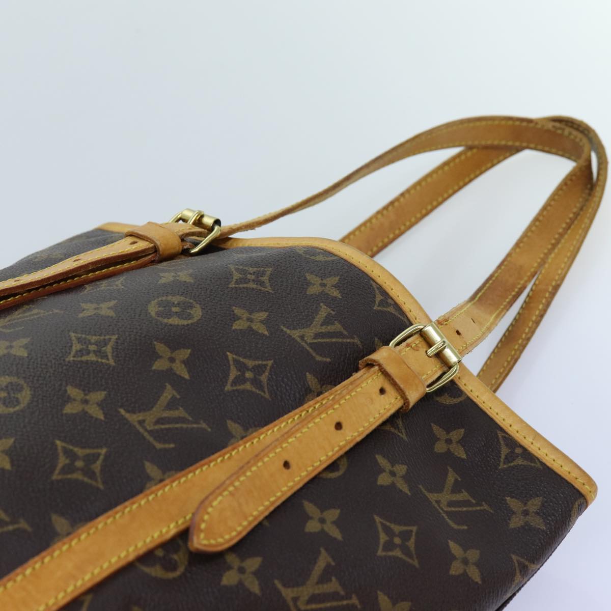 LOUIS VUITTON Monogram Bucket GM Shoulder Bag M42236 LV Auth 72364