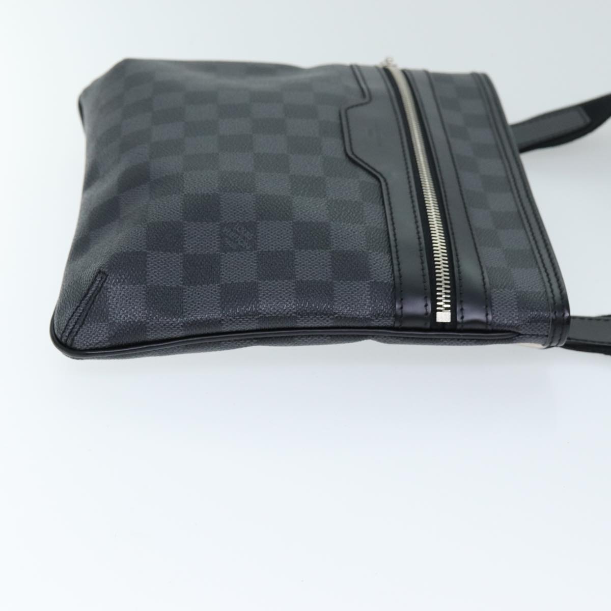 LOUIS VUITTON Damier Graphite Tomas Shoulder Bag N58028 LV Auth 72432A