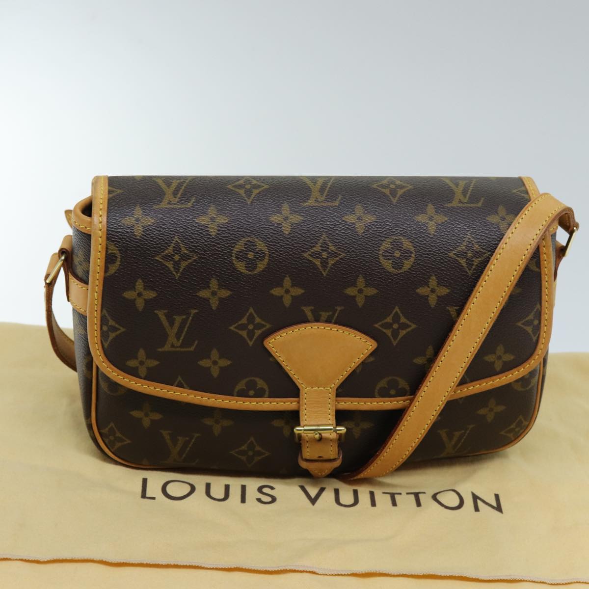 LOUIS VUITTON Monogram Sologne Shoulder Bag M42250 LV Auth 72434