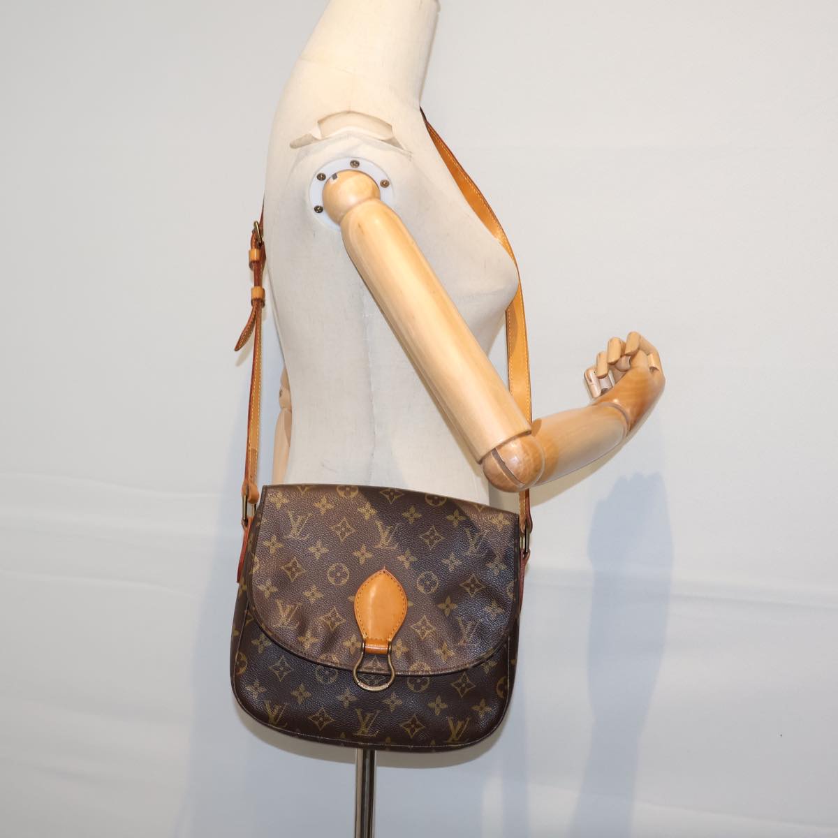 LOUIS VUITTON Monogram Saint Cloud GM Shoulder Bag M51242 LV Auth 72510