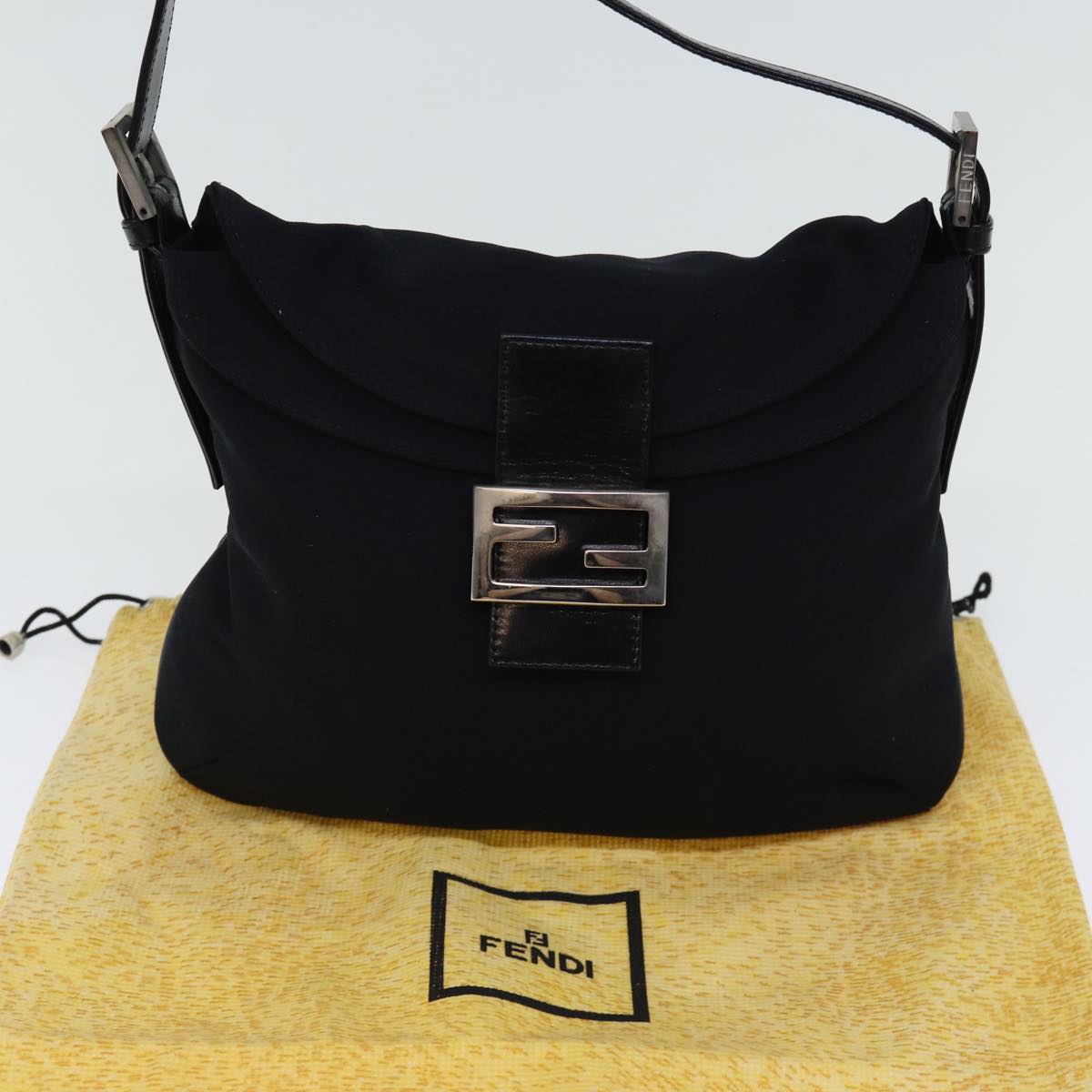 FENDI Mamma Baguette Shoulder Bag Nylon Black Auth 72512