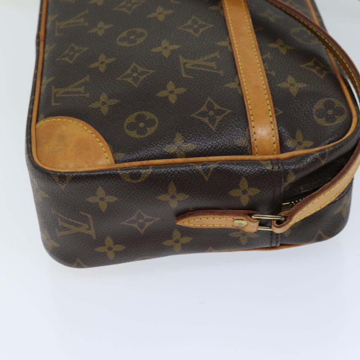 LOUIS VUITTON Monogram Trocadero 30 Shoulder Bag M51272 LV Auth 72535