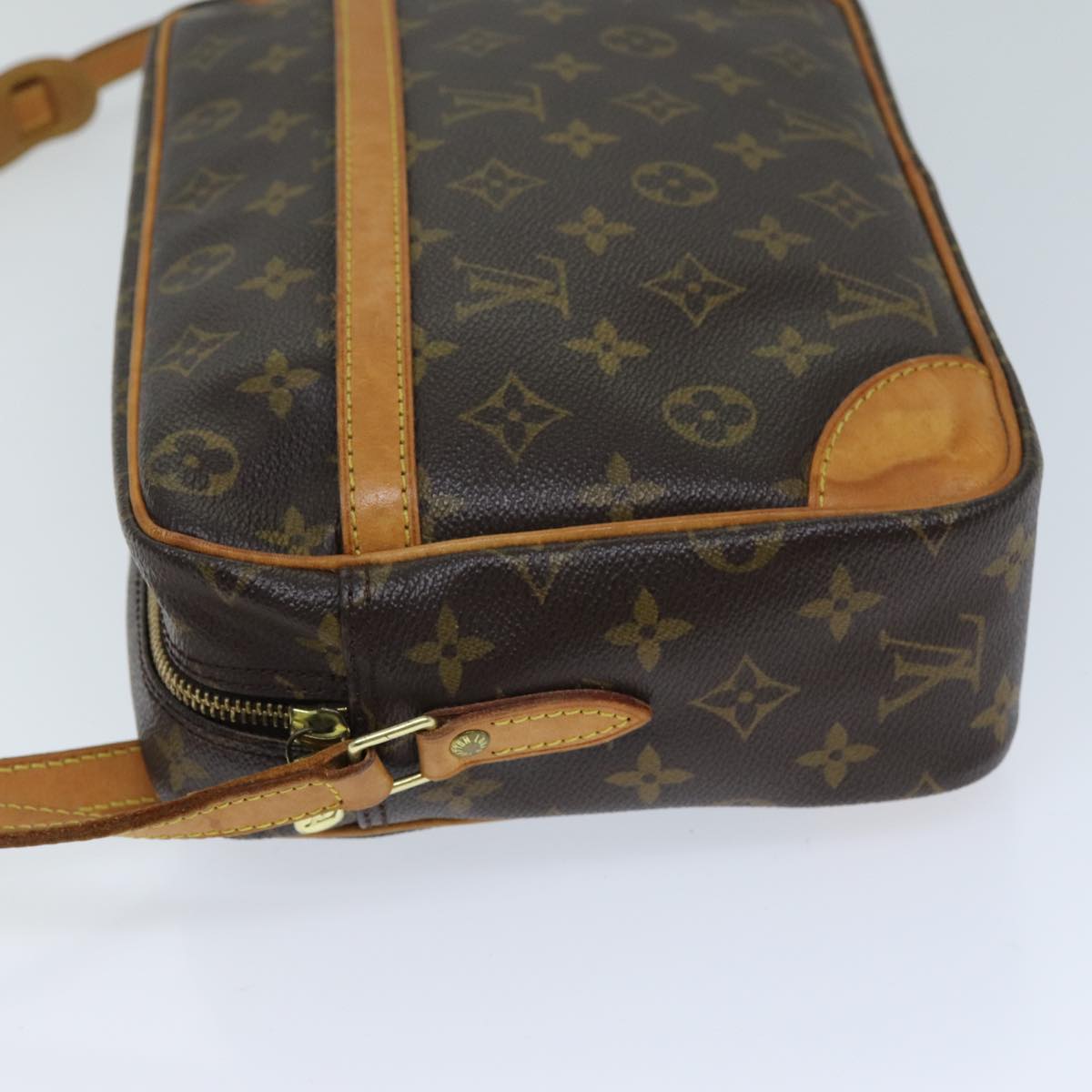 LOUIS VUITTON Monogram Trocadero 30 Shoulder Bag M51272 LV Auth 72535