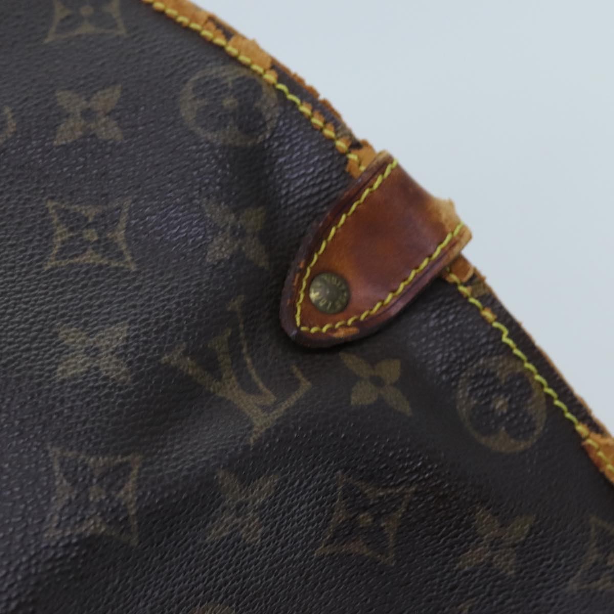 LOUIS VUITTON Monogram Saumur 35 Shoulder Bag M42254 LV Auth 72612