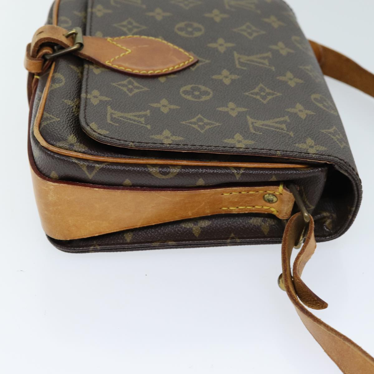 LOUIS VUITTON Monogram Cartouchiere MM Shoulder Bag M51253 LV Auth 72796