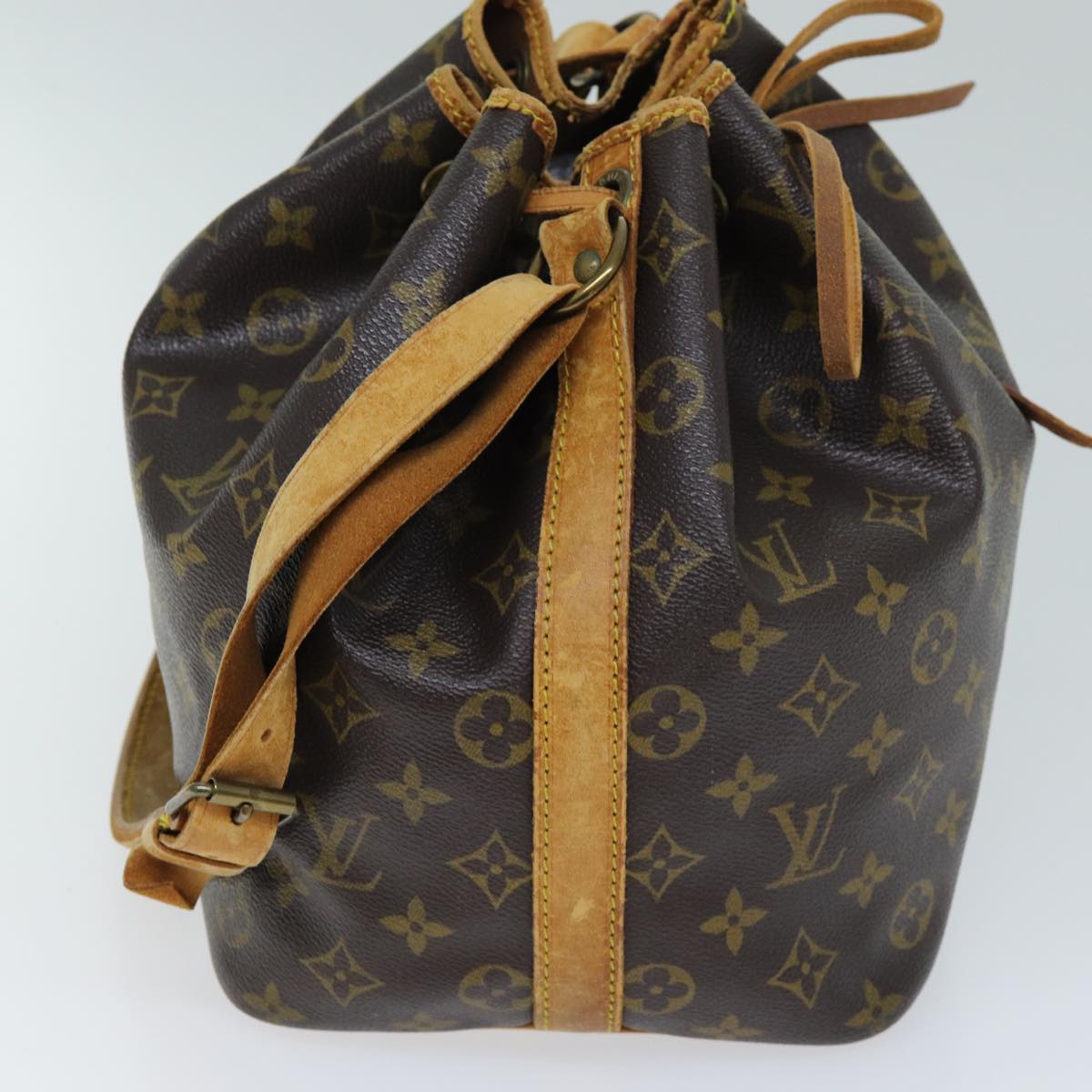 LOUIS VUITTON Monogram Petit Noe Shoulder Bag M42226 LV Auth 72816