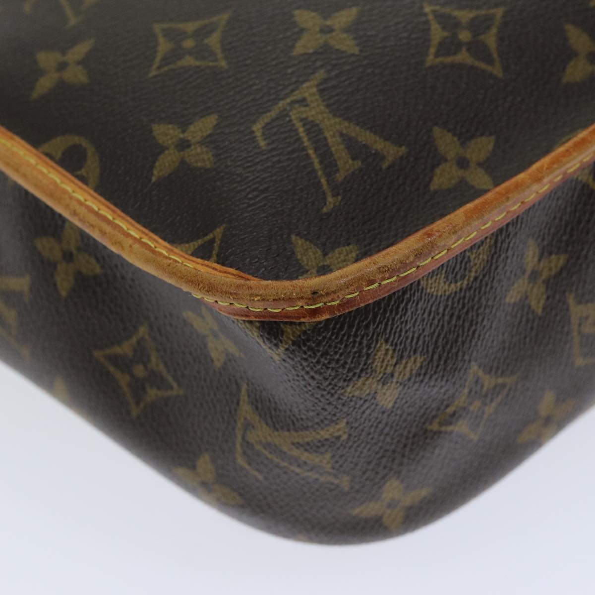 LOUIS VUITTON Monogram Messenger Bosphore PM Shoulder Bag M40106 LV Auth 72831