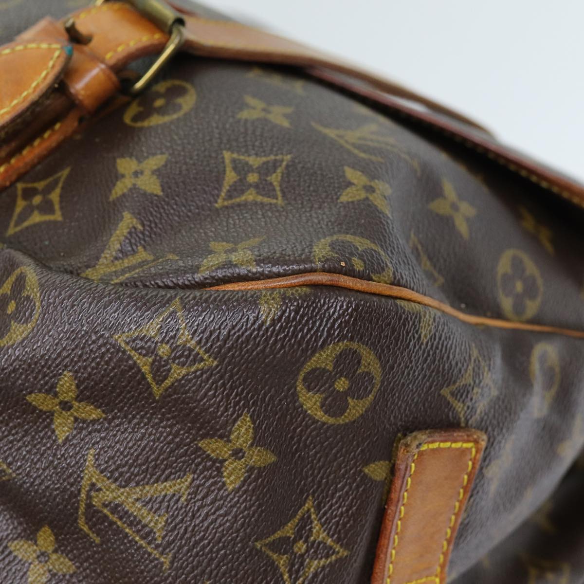 LOUIS VUITTON Monogram Saumur 43 Shoulder Bag M42252 LV Auth 72952