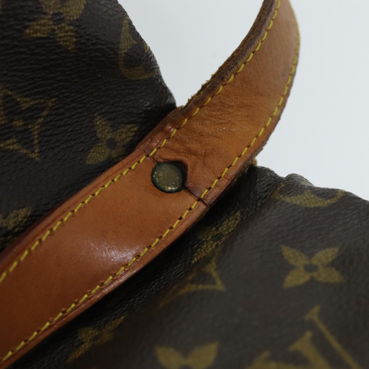 LOUIS VUITTON Monogram Saumur 43 Shoulder Bag M42252 LV Auth 72952