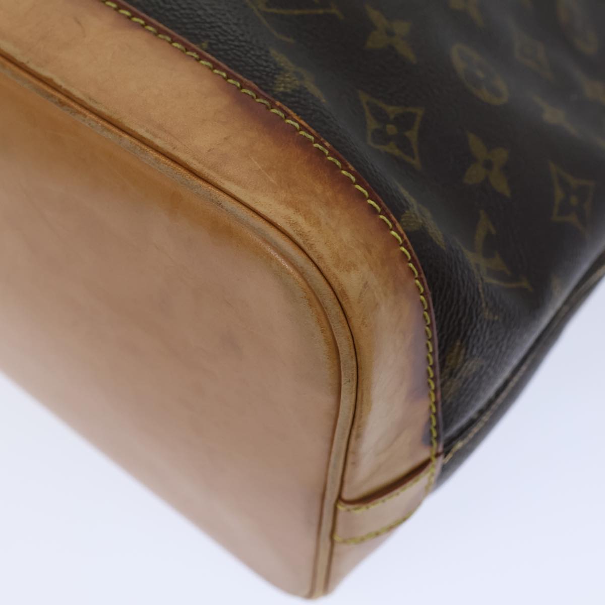 LOUIS VUITTON Monogram Alma Hand Bag M51130 LV Auth 72991