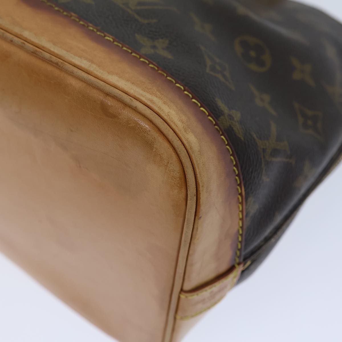 LOUIS VUITTON Monogram Alma Hand Bag M51130 LV Auth 72991