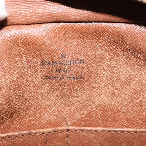 LOUIS VUITTON Monogram Compiegne 28 Clutch Tasche M51845 LV Auth 73004