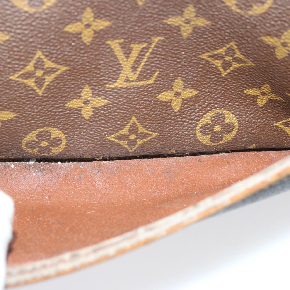 LOUIS VUITTON Monogram Compiegne 28 Clutch Bag M51845 LV Auth 73004