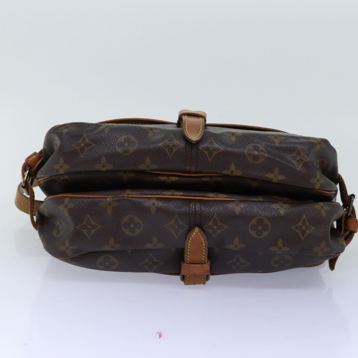 LOUIS VUITTON Monogram Saumur 30 Shoulder Bag M42256 LV Auth 73043