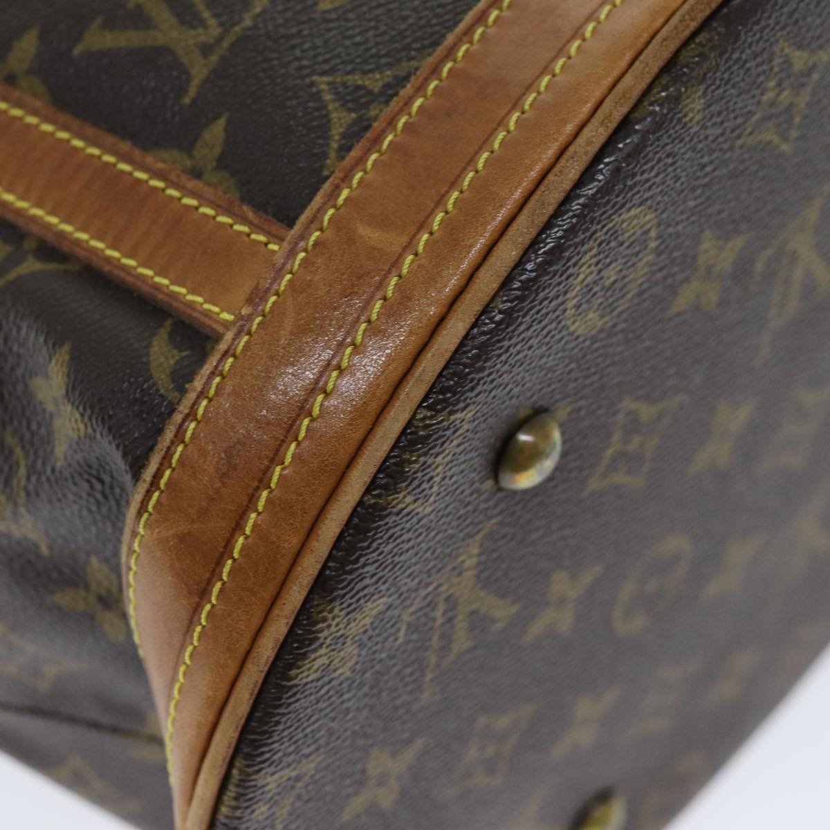 LOUIS VUITTON Monogram Bucket GM Shoulder Bag M42236 LV Auth 73058