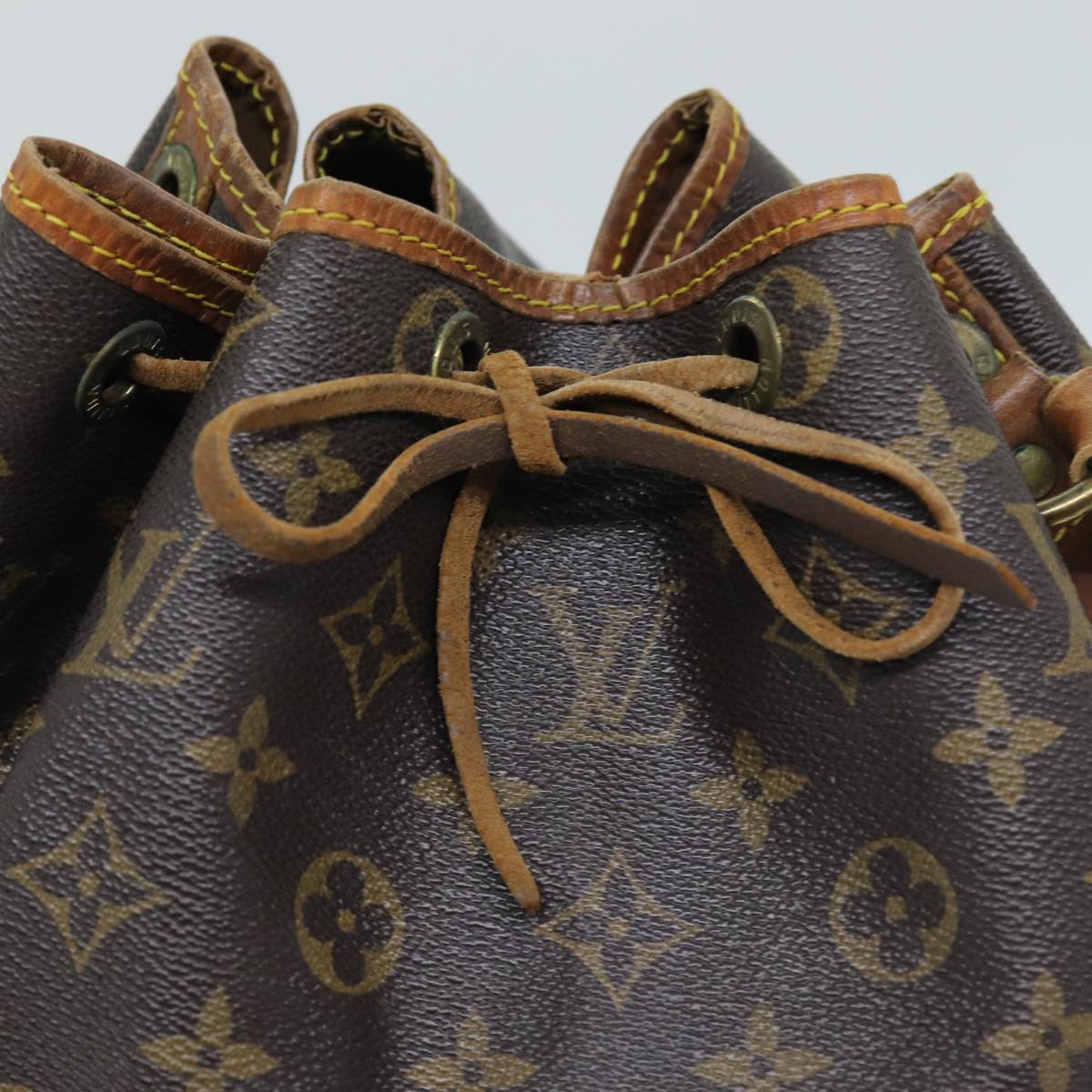 LOUIS VUITTON Monogram Noe Shoulder Bag M42224 LV Auth 73062