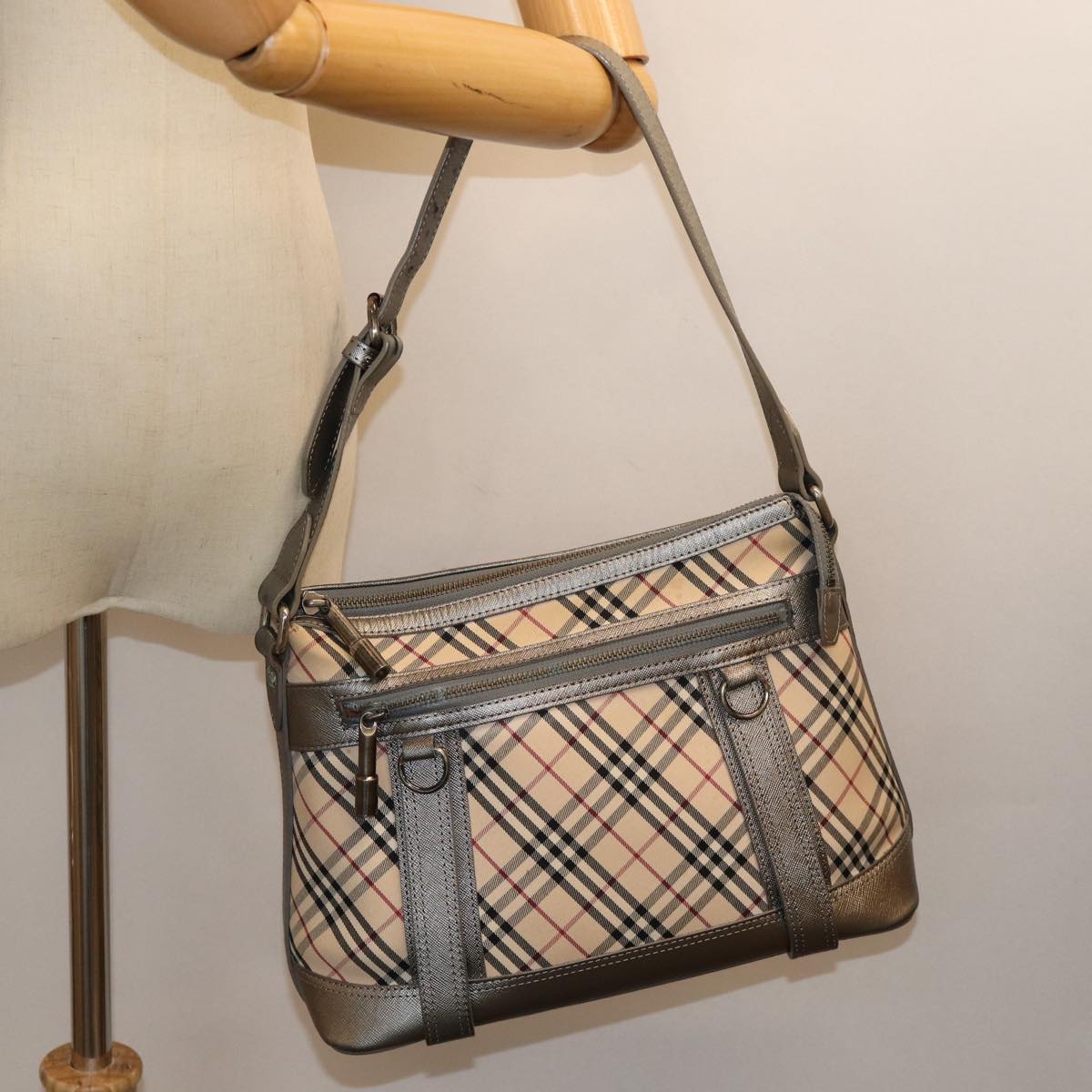 BURBERRY Nova Check Shoulder Bag Canvas Beige Auth 73089